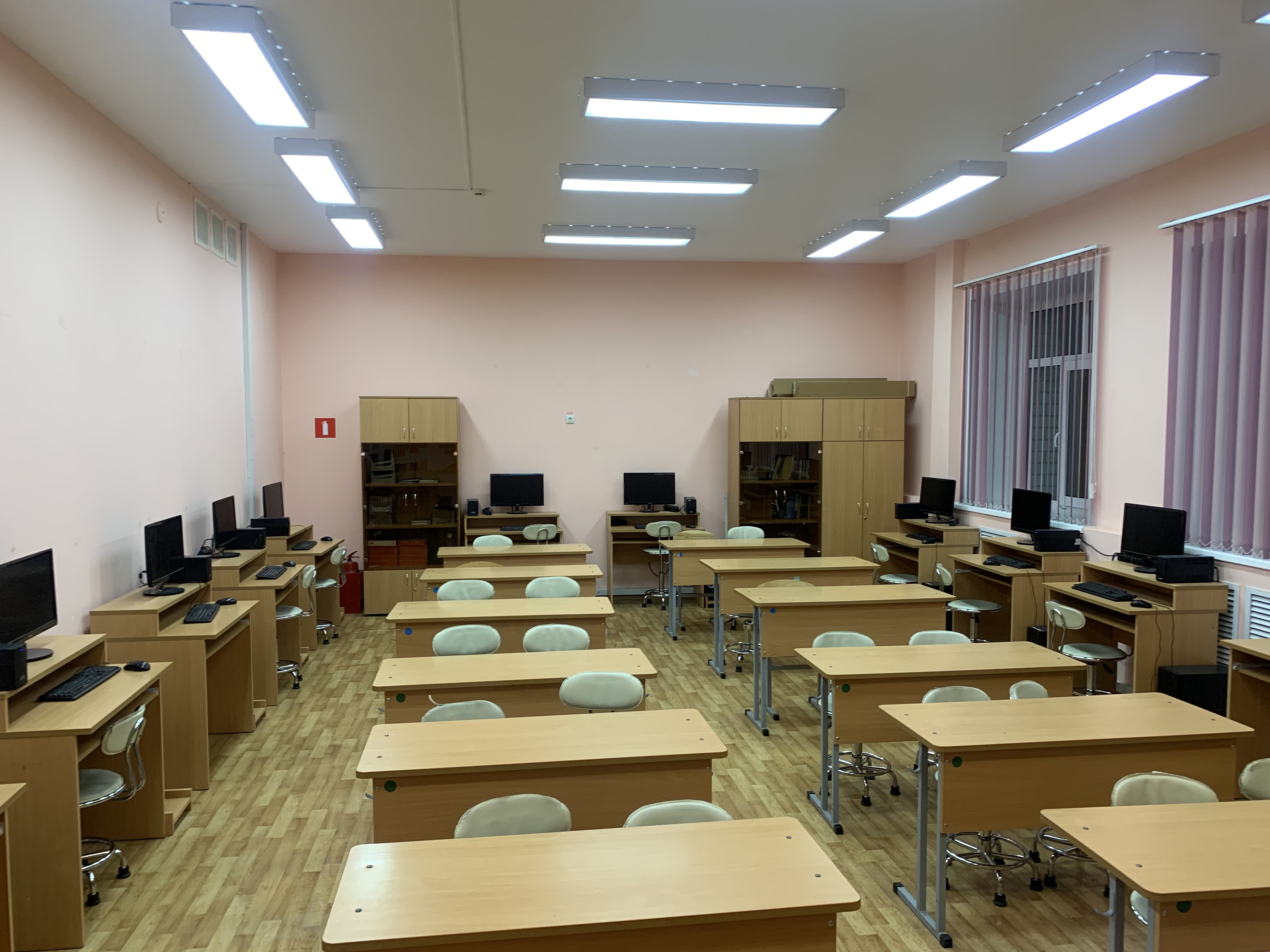 Кабинет информатики Кабинет информатики.